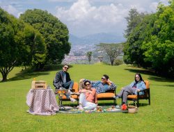 Lugia Ajak Gen Z Merasakan Penantian Cinta Lewat Lagu “Menuju”