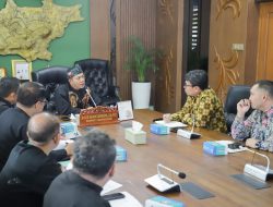 Proyek PJU Berbasis PLTS Kabupaten Bandung, Hemat Anggaran Hingga Rp63 Miliar per Tahun