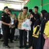 Peringatan Isra Mi’raj, Bupati Bandung Serahkan Bantuan Kepada Anak Yatim dan Difabel