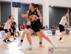Timnas Putri Sapu Bersih Singapura