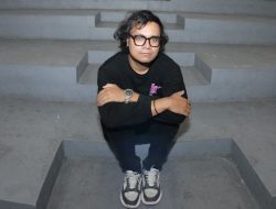 Tutus Thomson Rilis ‘Radiance’, Ajak Pendengar Menyusuri Ruang Angkasa Penuh Cahaya