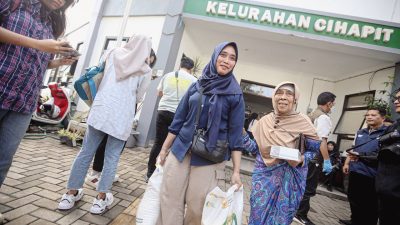 Pemkot Bandung Distribusikan Bantuan Beras Dari Bapanas ke 151 Kelurahan