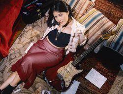 Ashira Zamita Rilis Single ‘waiting (come home)’, Tanda Era Baru Musik Independen