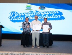 BPN Serahkan 100 Sertifikat Aset Pemkot Bandung, 1.200 Aset Ditargetkan Rampung