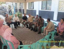 Kapolsek Bandung Kulon Kumpul Bersama Warga Cijerah, Perkuat Sinergi Jaga Kamtibmas